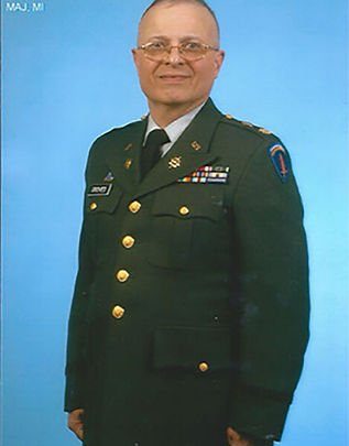 Photo of Ralph Groves