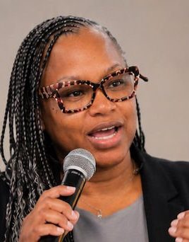 Photo of Jennifer Massey