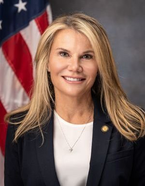 Photo of Lauren Uhlich Melo