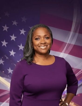 Photo of Deva Simmons