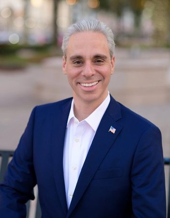 Photo of Scott Singer